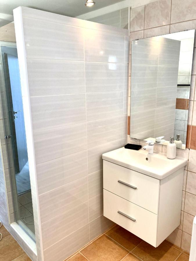 City Apartment Štúrovo 外观 照片