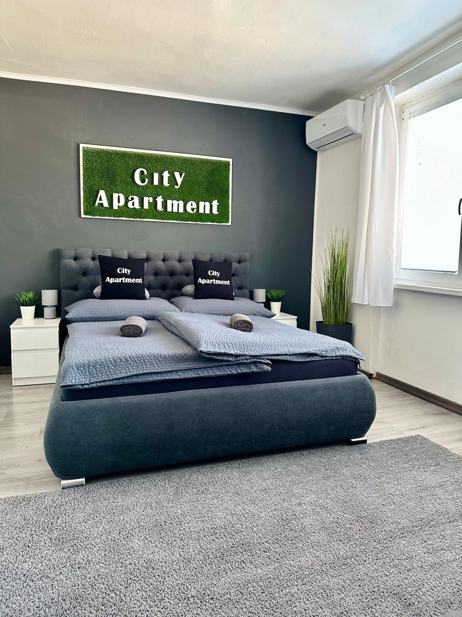 City Apartment Štúrovo 外观 照片